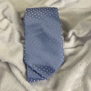 Donald Trump signature collection tie in blue with White polkadots. 100%…